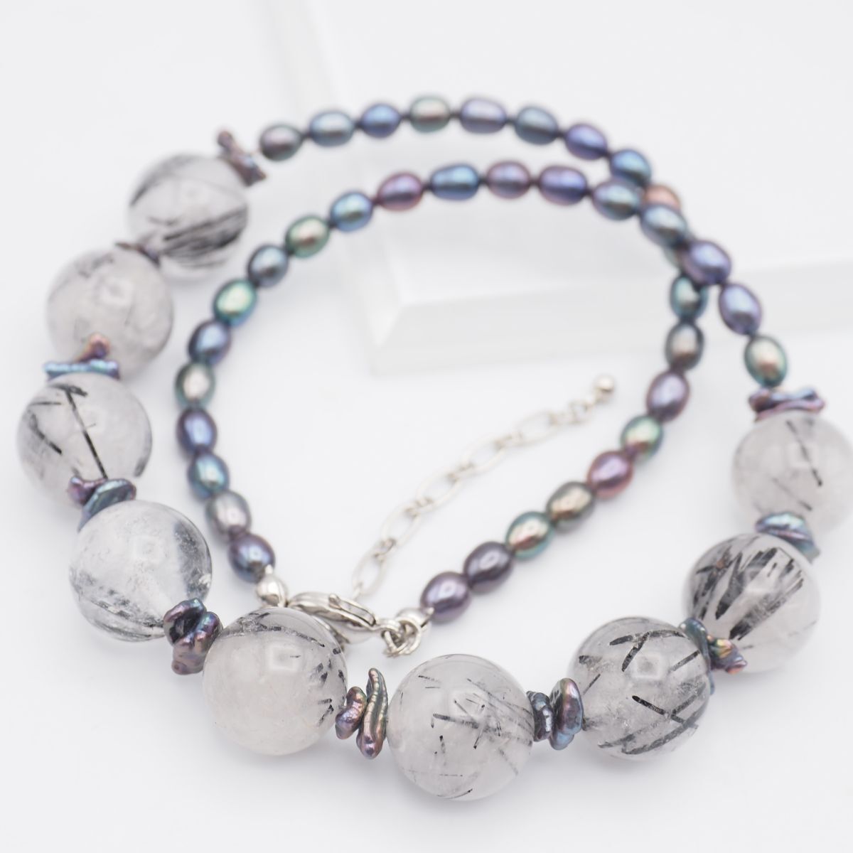 G520 ブラックルチルクォーツ 淡水真珠 バロックパール ネックレス ピーコック系カラー デザイン シルバー 6月誕生石拍卖