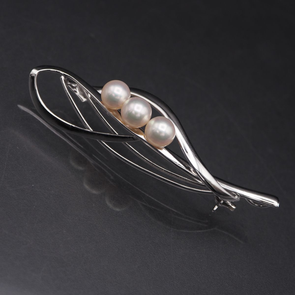 G648 本真珠 6.7mm3珠 パール SILVER刻印 ブローチ デザイン シルバー コサージュ 6月誕生石拍卖