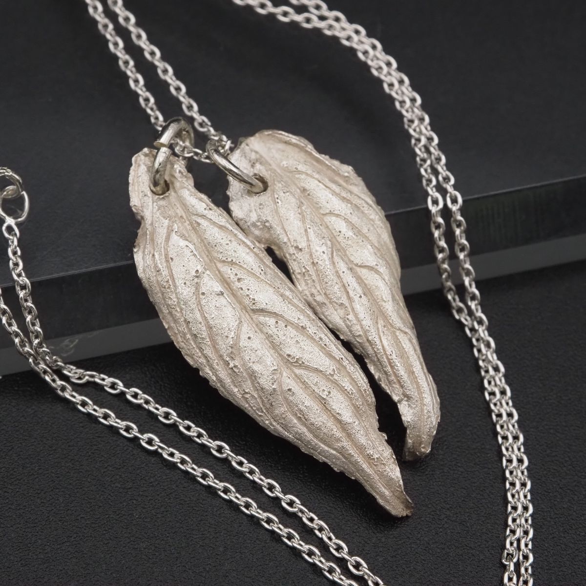 G444 ヴィンテージ SILVER925刻印 ペンダント ネックレス リーフ デザイン シルバー拍卖