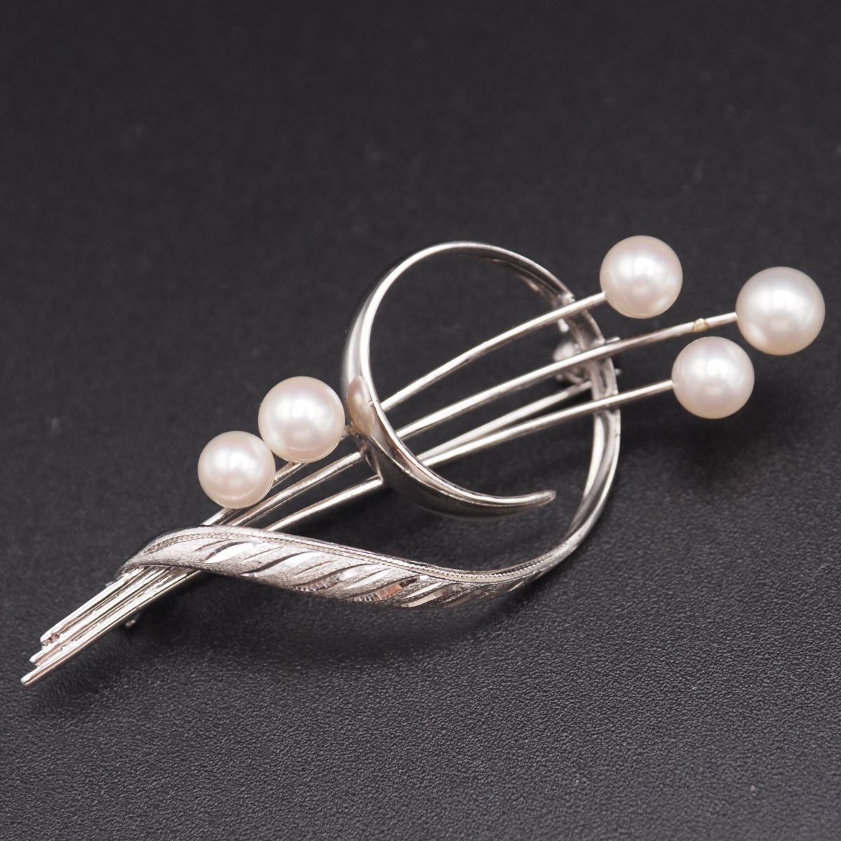 H036 本真珠 4.9-5.8mm5珠 パール SILVER刻印 ブローチ デザイン シルバー コサージュ 6月誕生石拍卖