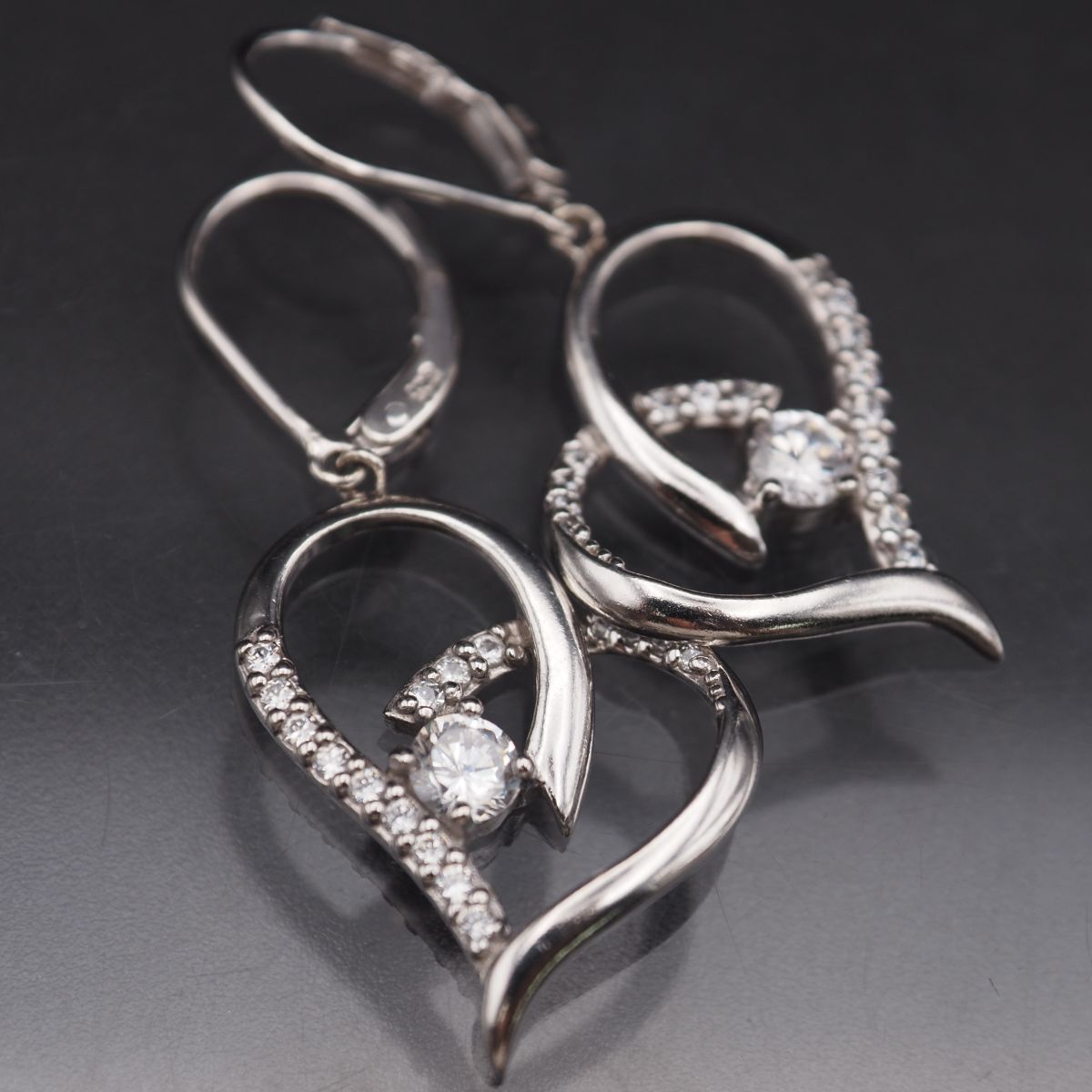 G897 ダイヤモンド風 925刻印 ピアス ハート スウィング デザイン シルバー拍卖