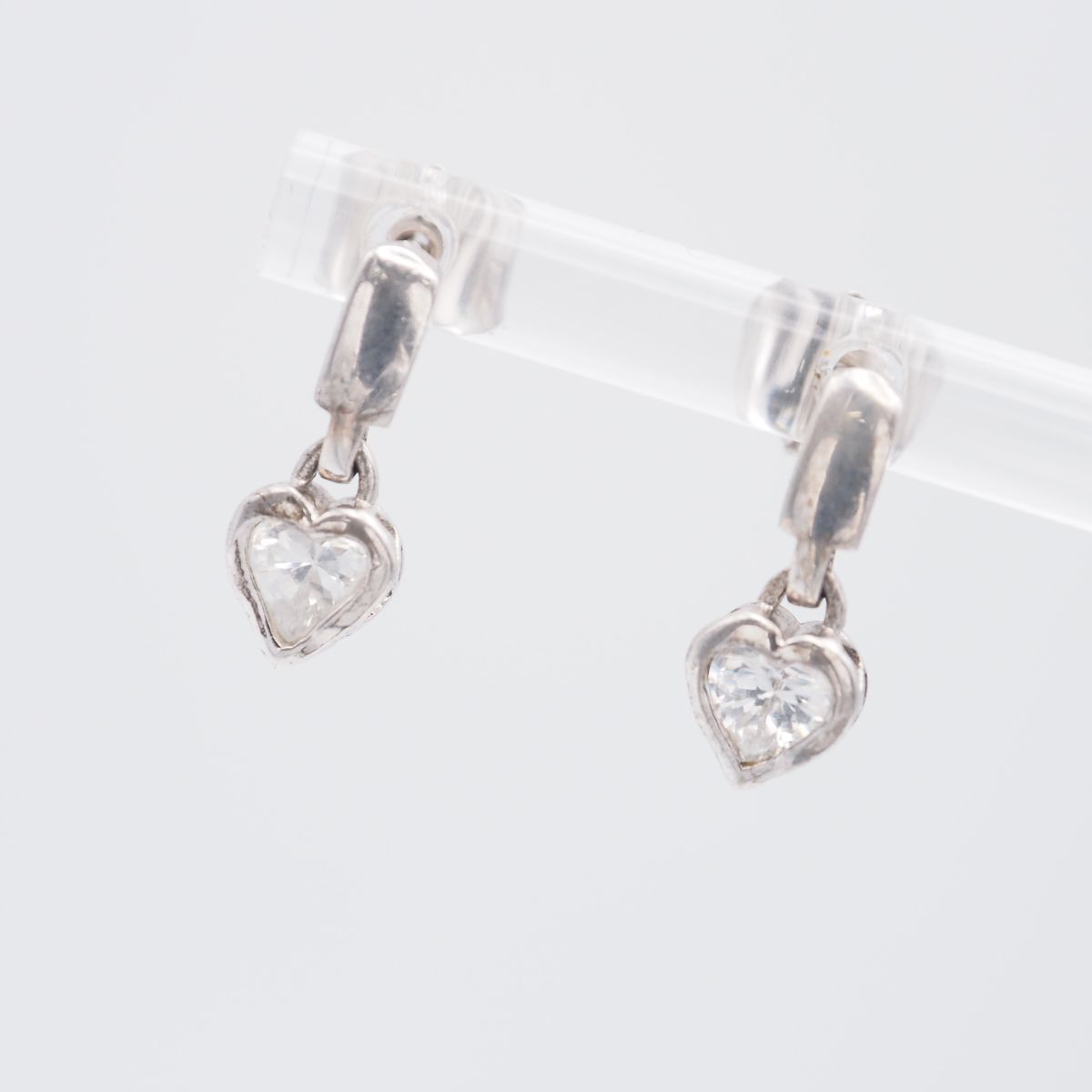 H492 ダイヤモンド風 ピアス ハート スウィング デザイン シルバー拍卖