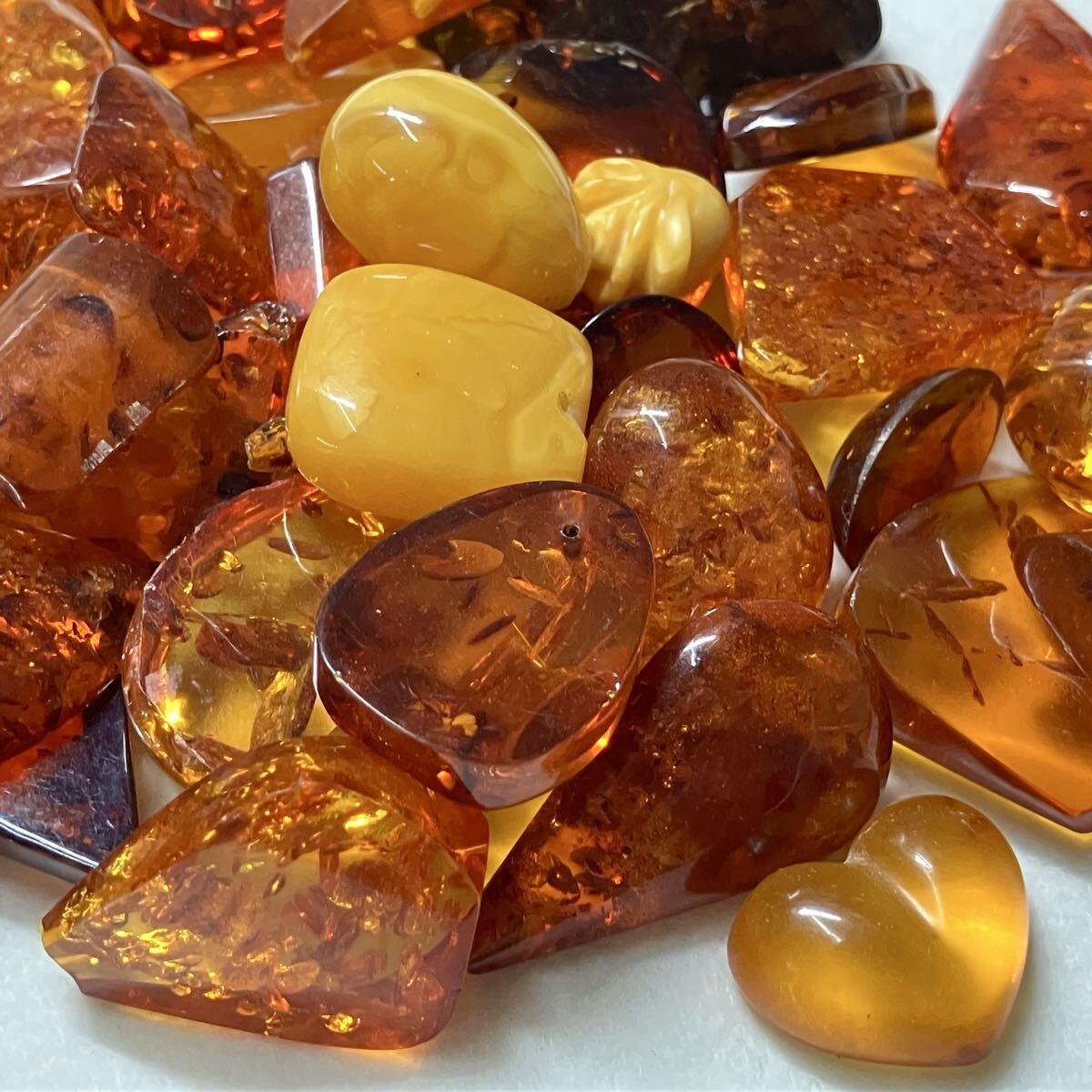 大量!!◆天然本琥珀おまとめ1078.5ct◆n 約215.7g ルース 裸石 宝石 ジュエリー jewelry アンバー amber こはく コハク ロイヤル w2ま123拍卖