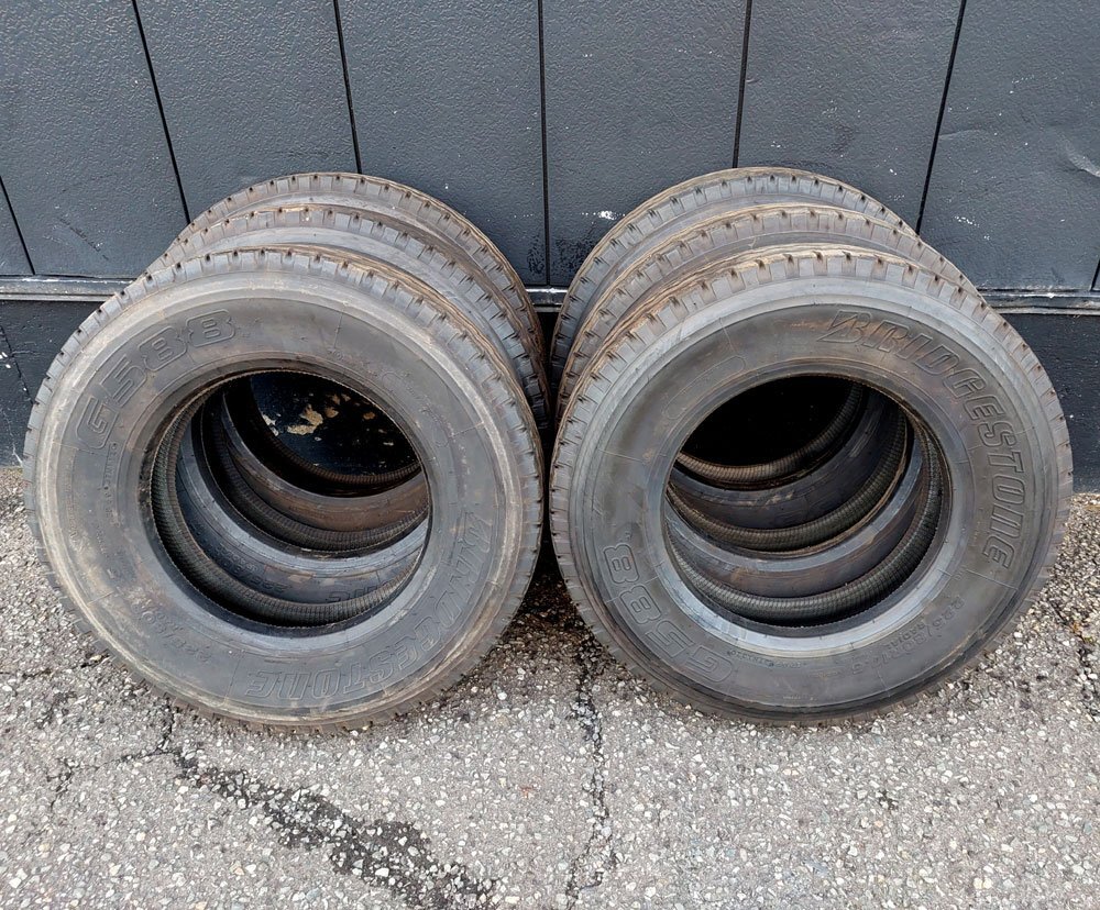 IT23 4トントラック タイヤ 6本セット ブリヂストン G588 225/80R17.5 123/122L 2020年製 バリ山拍卖