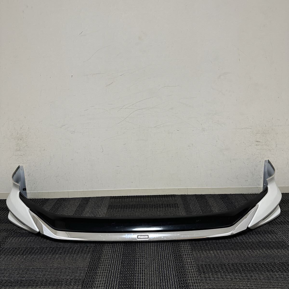 AXVH70/AXVH75 70系 前期 カムリ 純正オプション モデリスタ MODELLISTA フロントスポイラー 089 パールホワイト 白拍卖