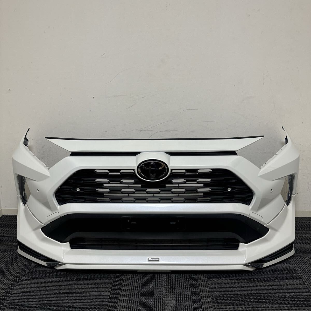 トヨタ MXAA52 MXAA54 MXAH54 RAV4 ラブ4 純正 フロントバンパー 純正オプション モデリスタ フロントスポイラー070 パールホワイト 白拍卖