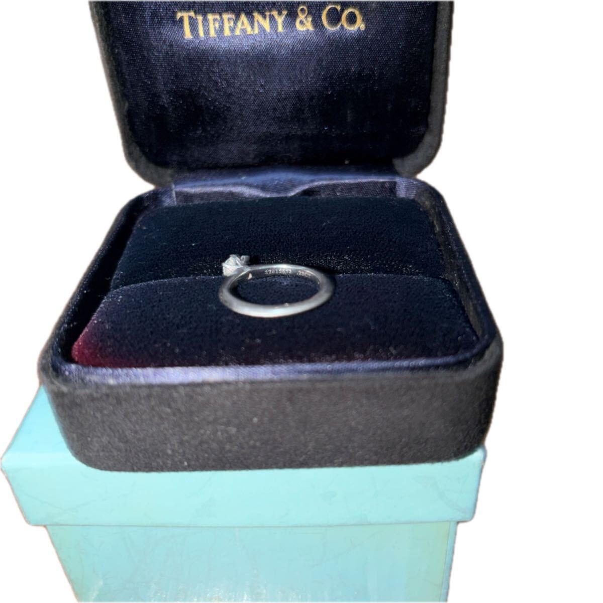ティファニー リング Pt950 ダイヤモンド プラチナ950刻印有ります。サイズ治ししてないので純正です。拍卖