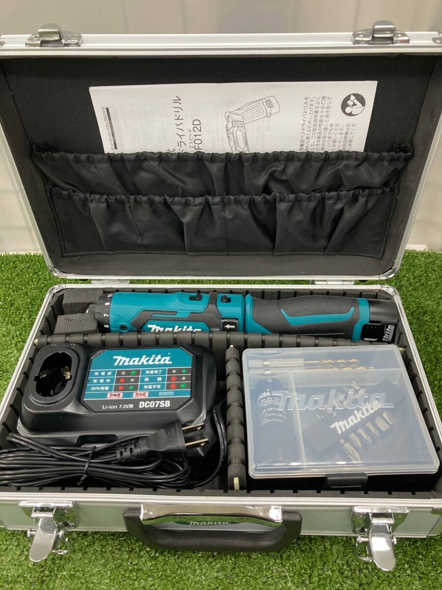 【未使用品】【0924】★makita(マキタ) 7.2v充電式ペンドライバドリル 青(1.5Ahバッテリx2/充電器/アルミケース) DF012DSHX ITXV2O14MQBG拍卖
