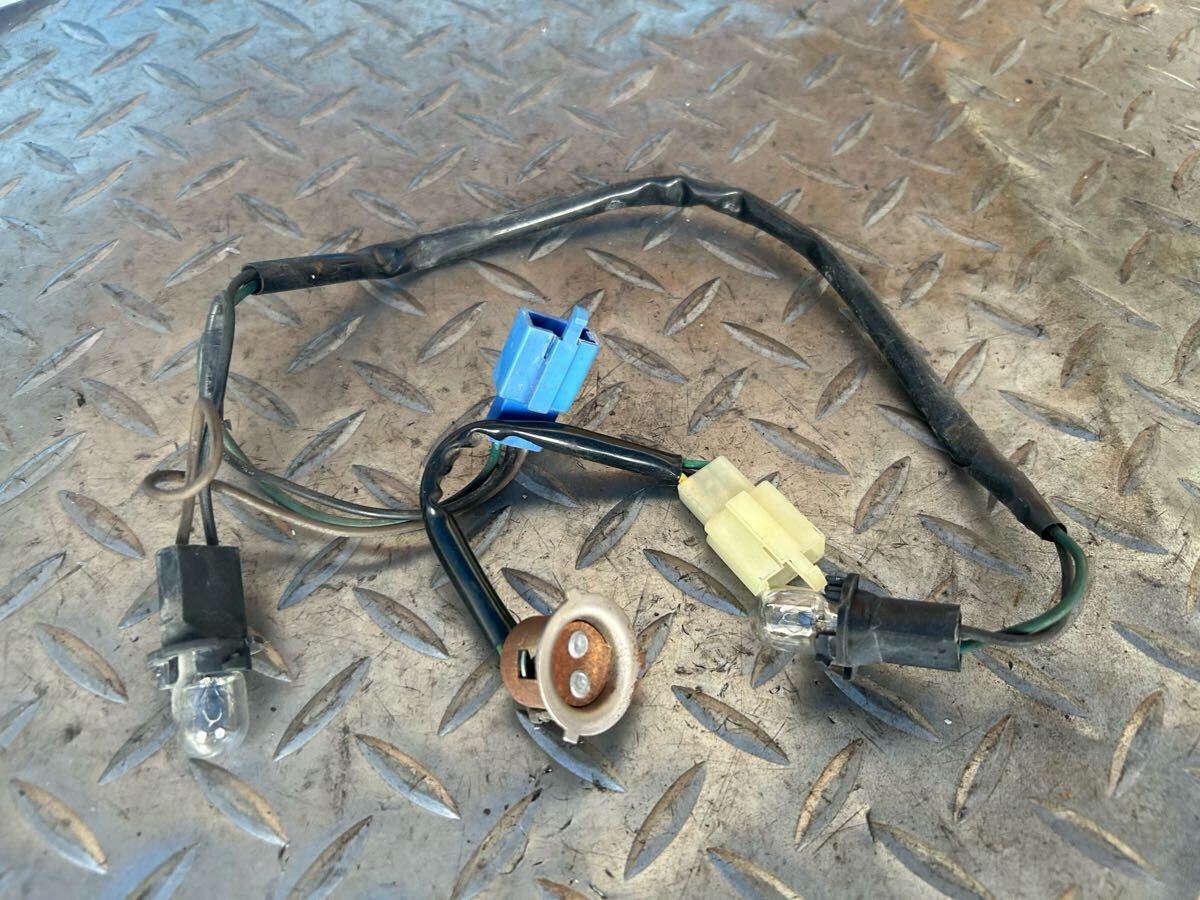 4519■ ヤマハ JOG ジョグ エボ SA16J ヘッドライト ソケット 電球 ウインカー ウインカー拍卖