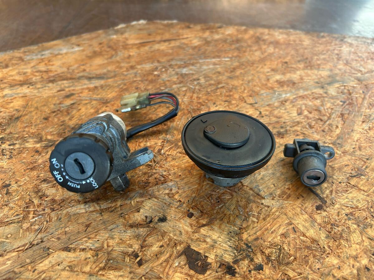 4533■ ヤマハ ビーノ 5AU 純正 メインキー セット タンクキー シートキー ※鍵無し※拍卖