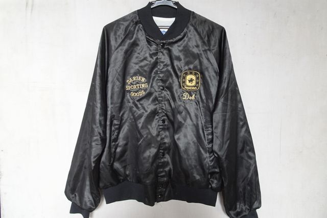 Chalk Line/ブルゾン/ジャンパー/アウター/やや光沢感のある素材/前スナップボタン/裏起毛/袖口・裾リブ/黒/ブラック/Lサイズ(10/15R7)拍卖