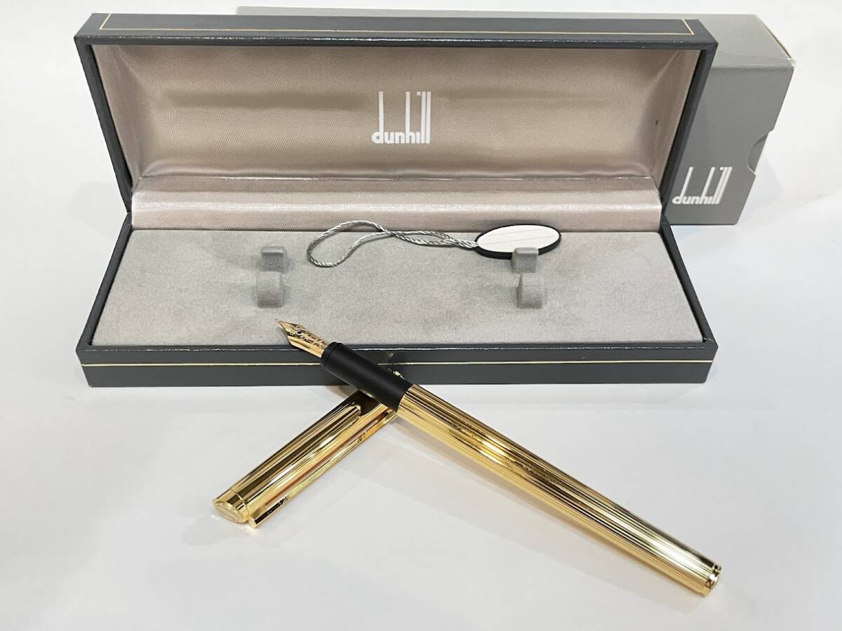 〇 dunhill ダンヒル 万年筆 ペン先14K 585刻印 14金 ゴールドカラー M 未使用美品 箱付拍卖