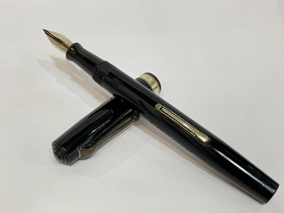 〇 WATERMAN’S ウォーターマン BROWN IDEAL FOUNTAIN PEN 万年筆 ペン先14KT 刻印 14金 S ブラック&ゴールドカラー 中古品 記名有拍卖