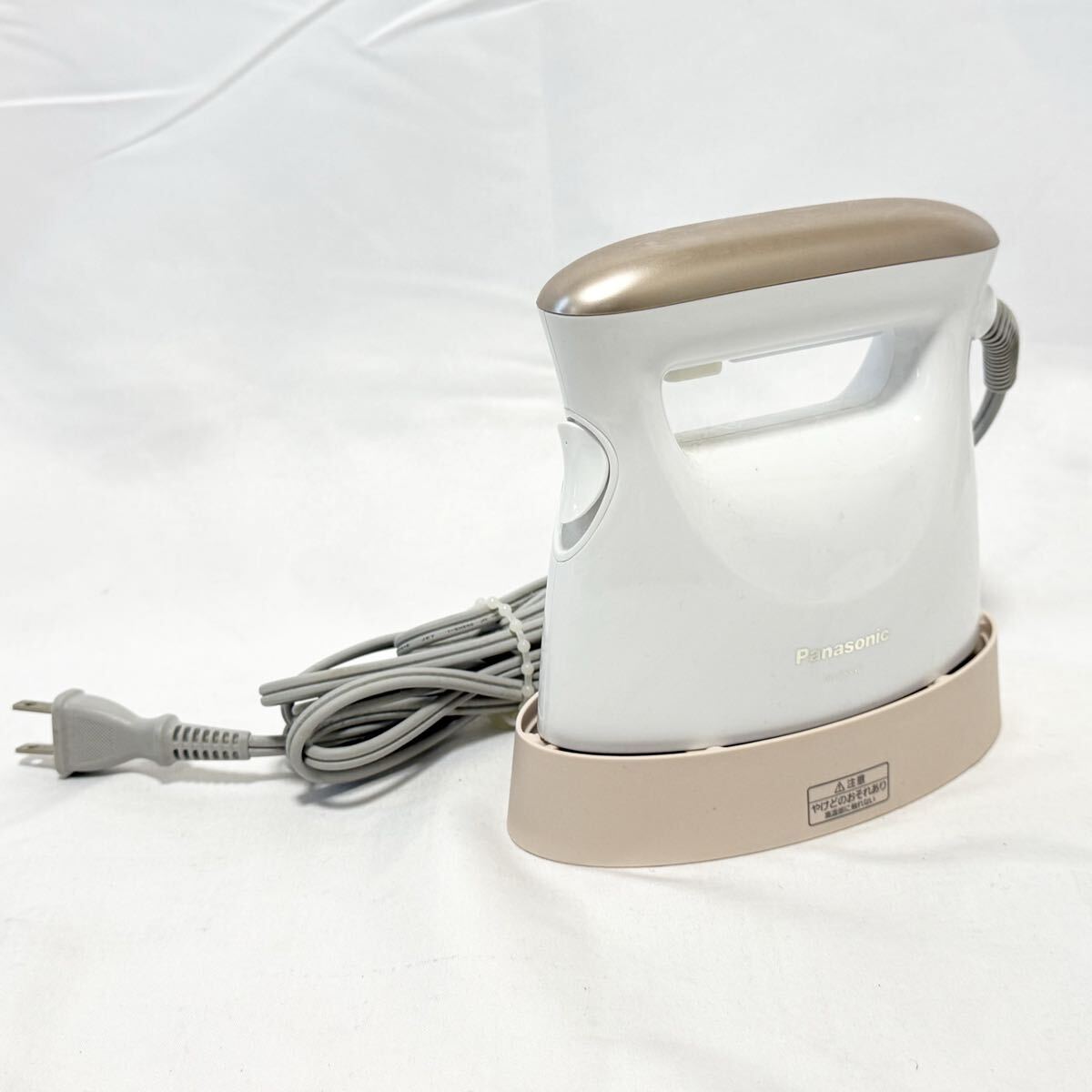 Panasonic NI-FS530 パナソニック 衣類スチーマー アイロン 通電確認済 現状品拍卖