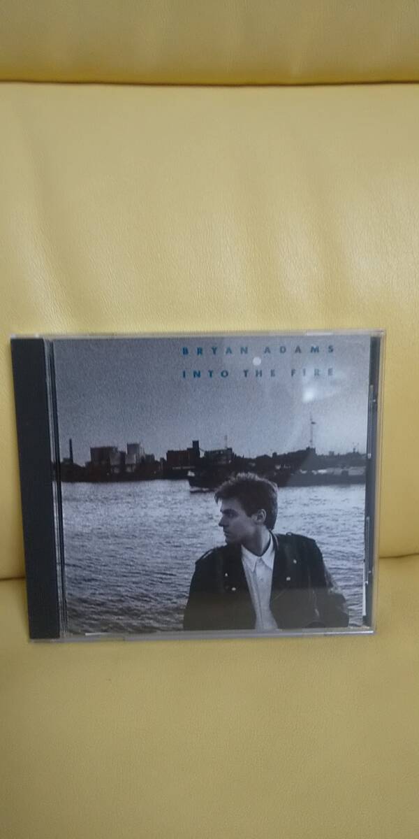 Into The Fire/Between Adams ブライアン・アダムス(国内盤ゴールドディスク)拍卖