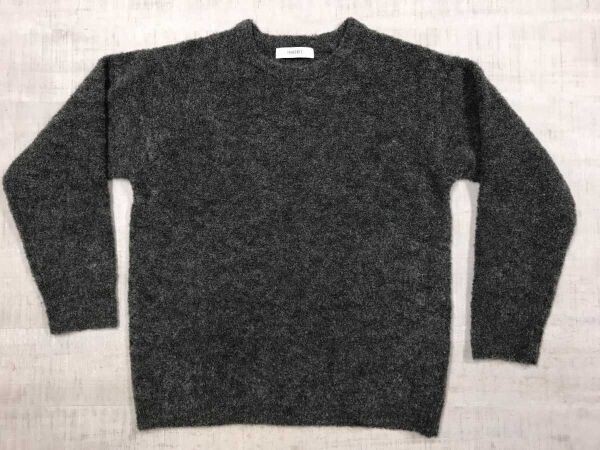インヘリット INHERIT ベイクルーズ トラッド クルーネック シャギー ニット セーター メンズ ウールアルパカ混合 チャコールグレー拍卖