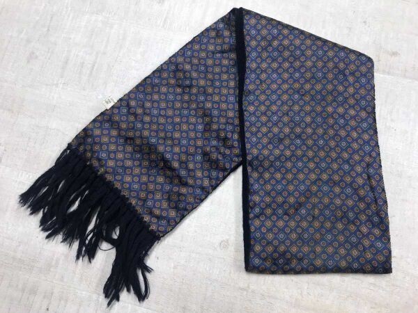 レトロ トラッド クラシック イタリー 英国 モード 花柄 小紋柄 総柄 ダブルフェイス フリンジマフラー メンズ シルク/ウール100% 紺拍卖