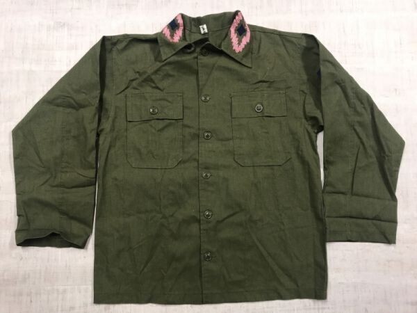 レトロ アメカジ ストリート エスニック オルテガ チマヨ ネイティブ柄 刺繍 エンブロイダリー ミリタリー 長袖シャツ レディース カーキ拍卖