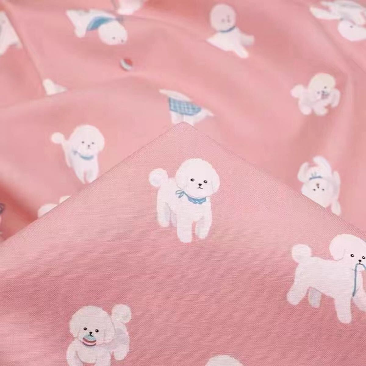 【コットン生地】ビションフリーゼ柄 ピンク地 ハンドメイド素材 80×98cm拍卖