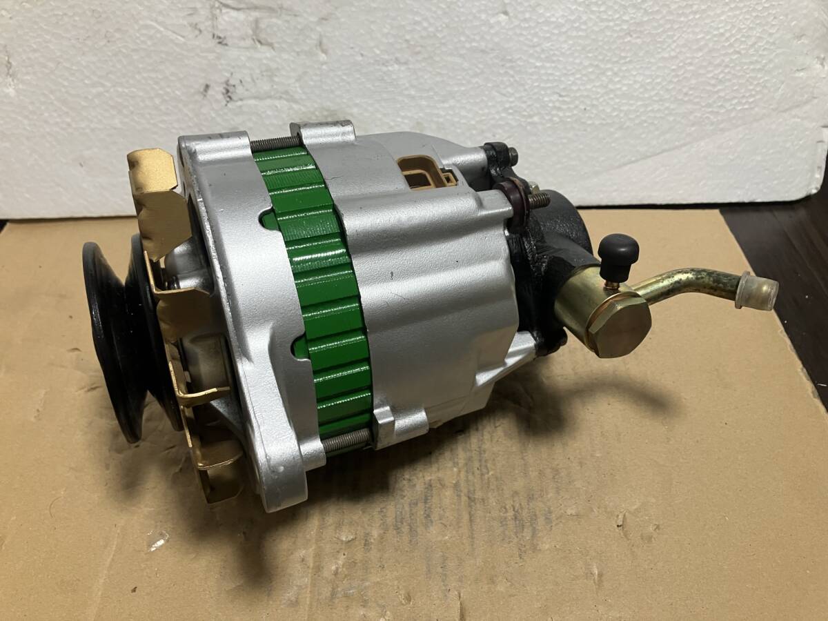 マツダ  タイタン(WGLAD WGLAK WGL4H WGL4S WGL4T WGLAF WGLAT) オルタネーター ダイナモ SLA1-18-300-B A2T73676 ジャンク hz22拍卖