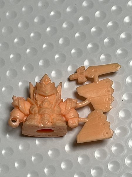 ガン消し 衛騎士ザビ・ギロス ランナー未切り 肌色 SDガンダム 外伝 SDガンダム 消しゴム 当時物 SM3735拍卖