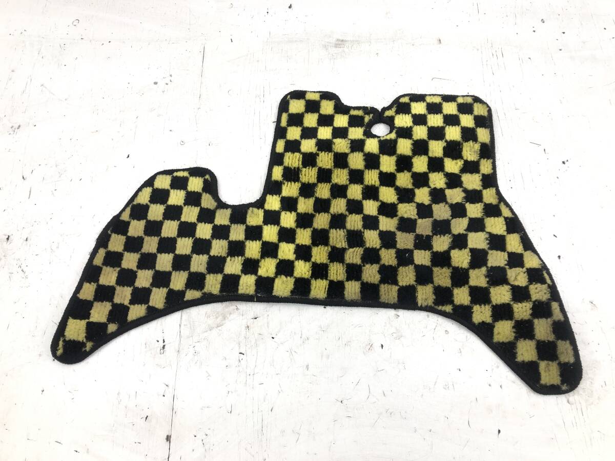 _b194638 ダイハツ ミゼットⅡ カーゴ K100C フロアマット フロント 左右 FNS3 黄色 ピック K100P拍卖