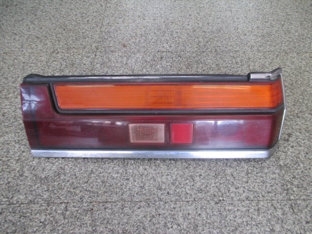 GX71 クレスタ、前期、テールレンズ テールライト(右)ジャンク、、、拍卖