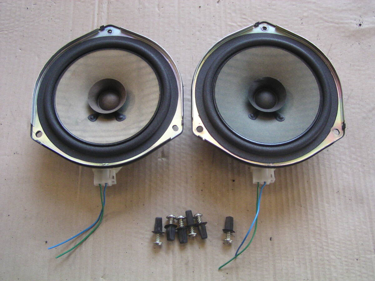 ☆ パッソ NGC30 KGC30 QNC10 KGC10 リアドア スピーカー 左右set ビス付き 拍卖