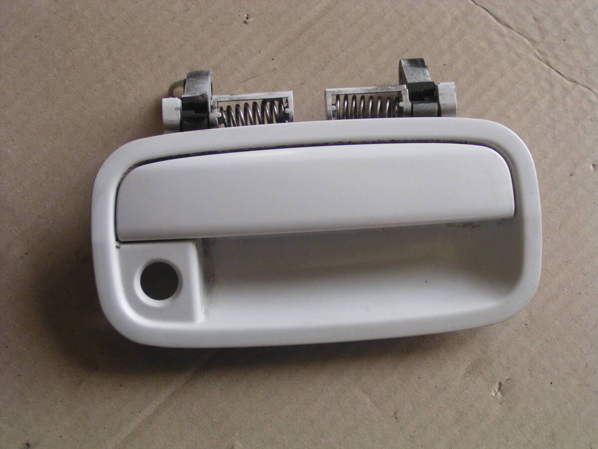 ☆ MJ22S AZワゴン MH22S ワゴンR 右 フロント アウターハンドル 運転席 26U拍卖