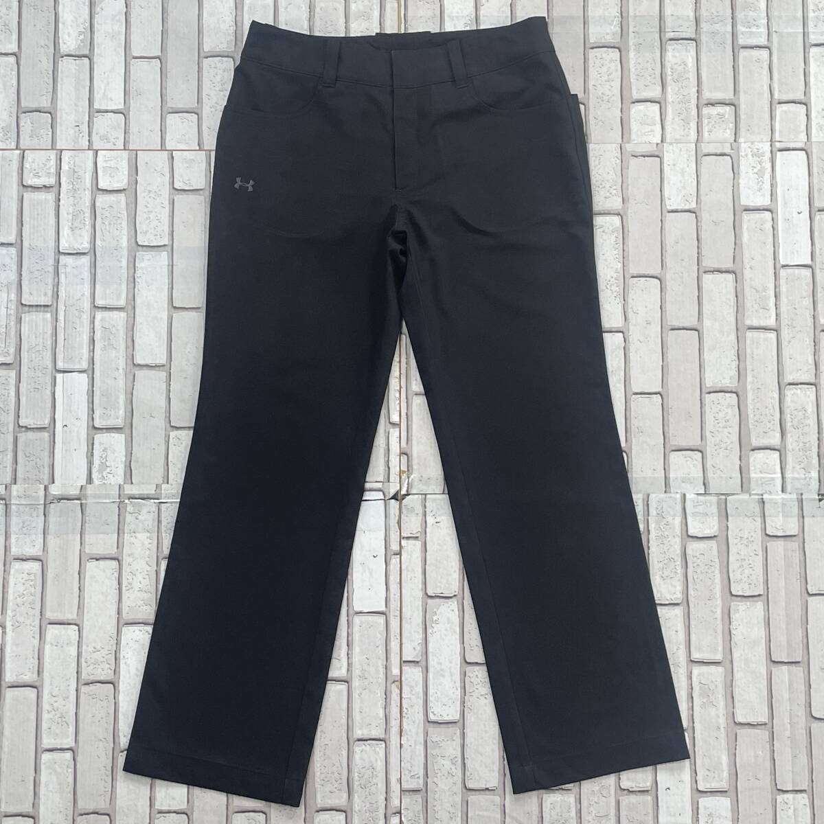 USED レディース アンダーアーマー UNDER ARMOUR ティーオフパンツ ゴルフパンツ サイズLG WGF4320拍卖