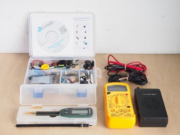 SuperStarterKit UNO R3 project&MASTECH MAS830L MS8910&ニコルス VH-3000 測定器 超高感度VHF-FM受信機 SMART SMD TESTER ELEGOO X47拍卖