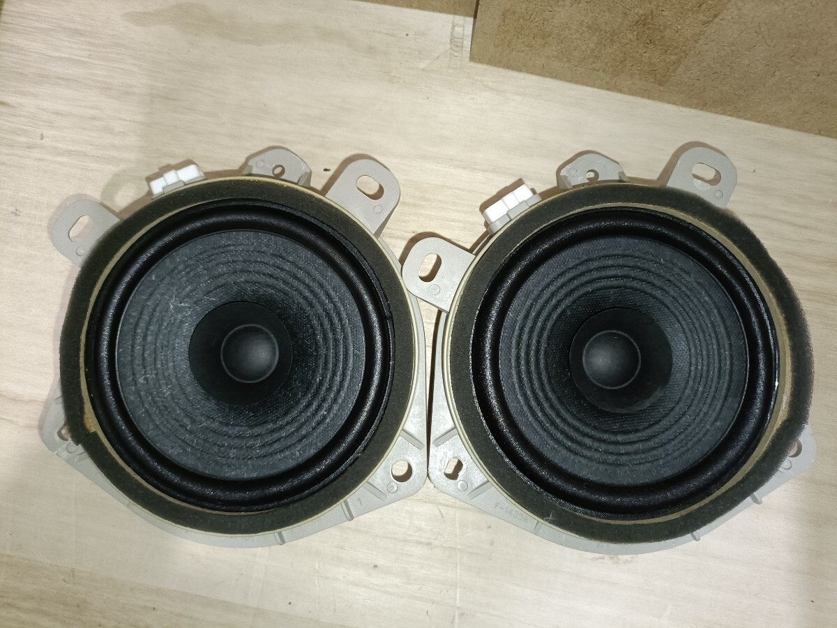 トヨタ 純正スピーカーペア(中古品)拍卖