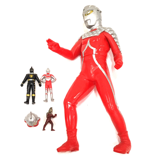 ウルトラセブン ビッグサイズ フィギュア 全高約37cm 他 爆竜戦隊アバレンジャー アバレブラック 等 ホビー 計5点拍卖