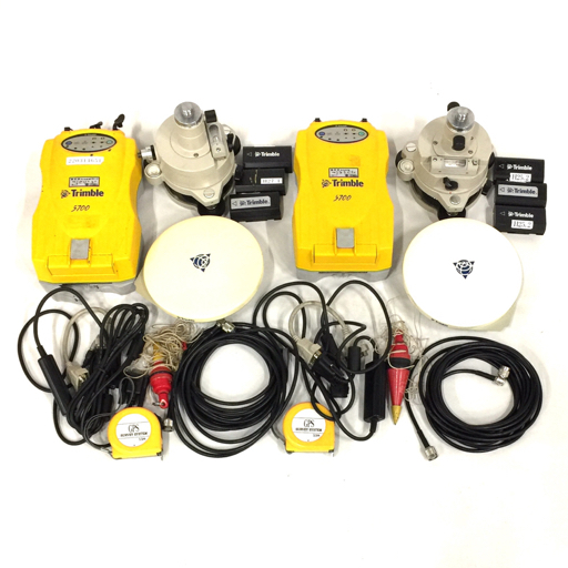 Nikon Trimble ニコン トリンブル GPS受信機 5700 現状品 測量 2点セット ハードケース 等 付属拍卖