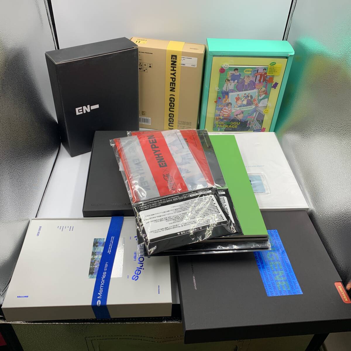 ENHYPEN グッズ まとめ/マガジン GGU PACKAGE Memories Official Fanclub Engene Membership フォトカード 他拍卖