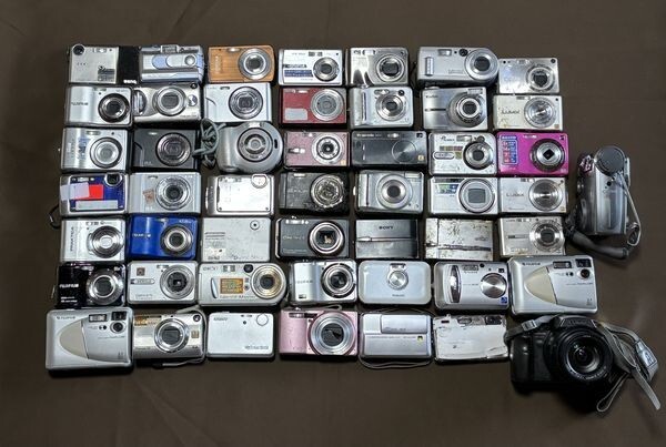 1円~/Nikon/Canon/OLYMPUS/CANON/RICOH/PENTAX/CASIO/コンデジ/50点/まとめ/大量/動作未確認 /デジカメ/デジタルカメラ/GJ25_8拍卖