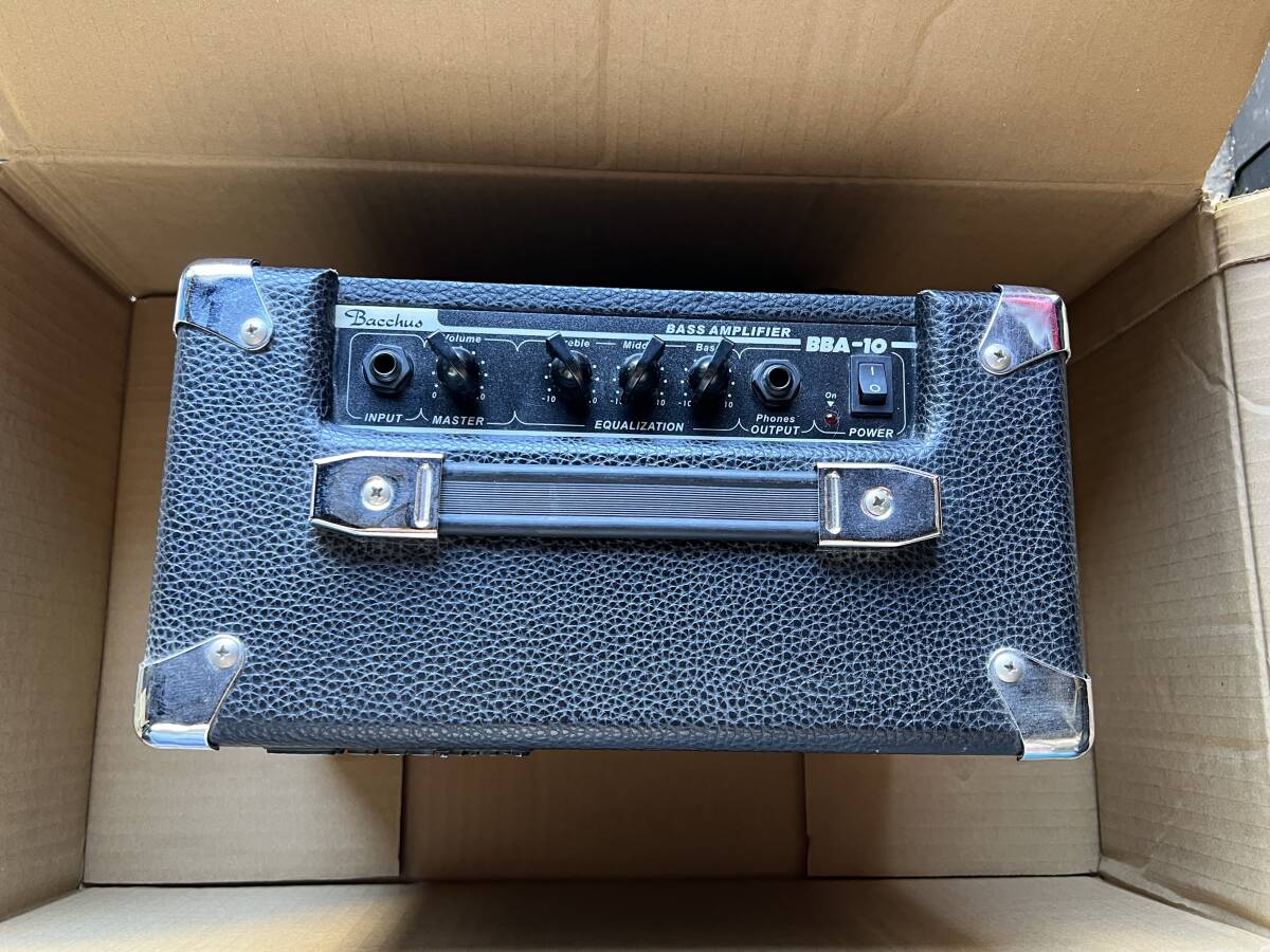 Bacchus/バッカス BBA-10 ベースアンプ【BBA-10】拍卖