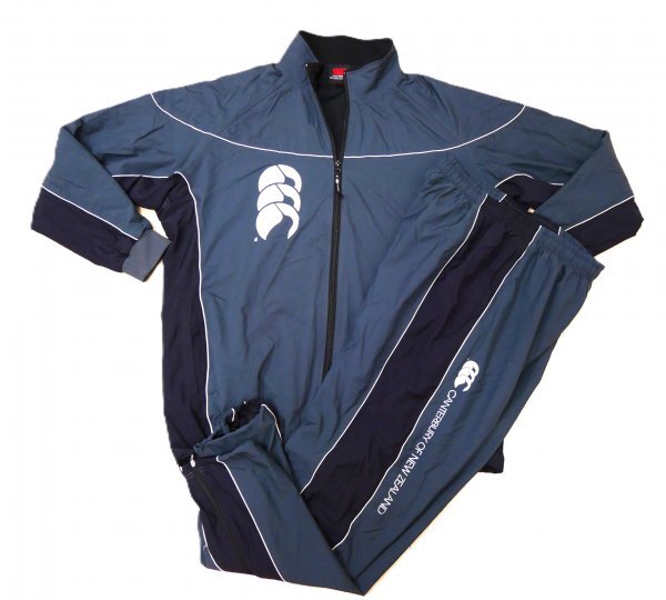 カンタベリー CANTERBURY ★ セットアップ・上下スポーツウェア・ジャージ ★ グレー・ブラック・ロゴとロゴマーク入り拍卖