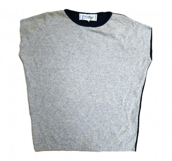 CASTELBAJAC カステルバジャック ★ カシミヤ混素材・ベスト ★ グレー・ロゴマーク刺しゅう入り拍卖