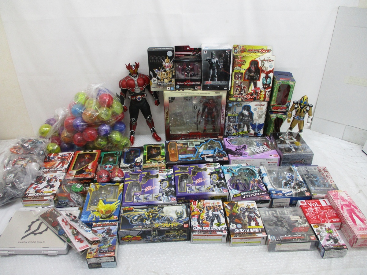 4419Y 仮面ライダー フィギュア S.H.Figuarts S.I.C. 極魂 ソフビ ガシャポン等 大量◆ フォーゼ カブト ゴースト 電王 アギト ジオウ 他拍卖