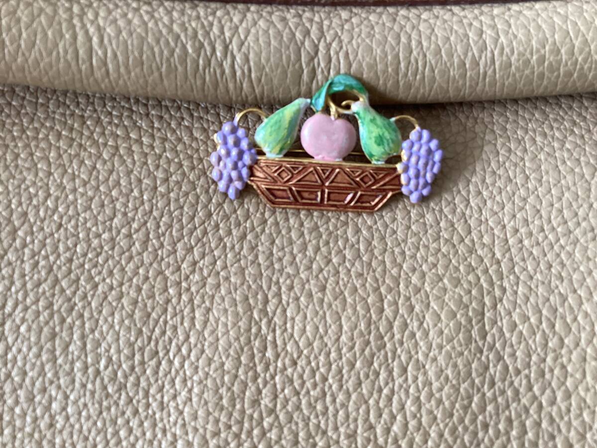 ★未使用★ビンテージ  フルーツかごブローチ拍卖