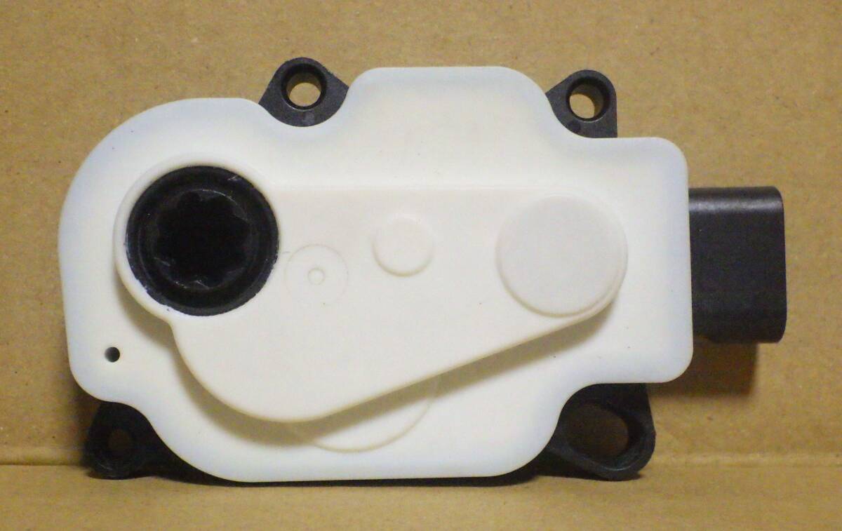 即決 シトロエン C3 エアクロス エアインテークパイロットモーターアクチュエーター 6466R1002拍卖