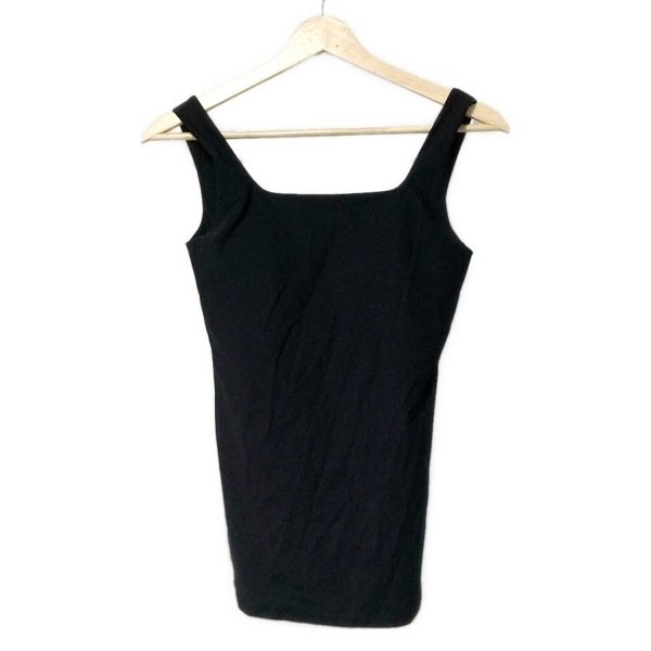 ルフィル LE PHIL キャミソール サイズF - 黒 レディース 胸パット付き 美品 トップス拍卖