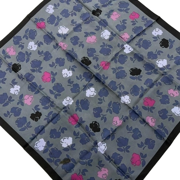 レリアン Leilian - 黒×ダークグレー 花柄 スカーフ拍卖