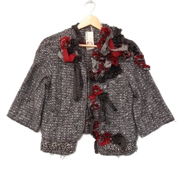アントニオマラス ANTONIO MARRAS サイズ38/0 - グレー×黒×レッド レディース 長袖/ニット/フリル/春/秋 美品 ジャケット拍卖
