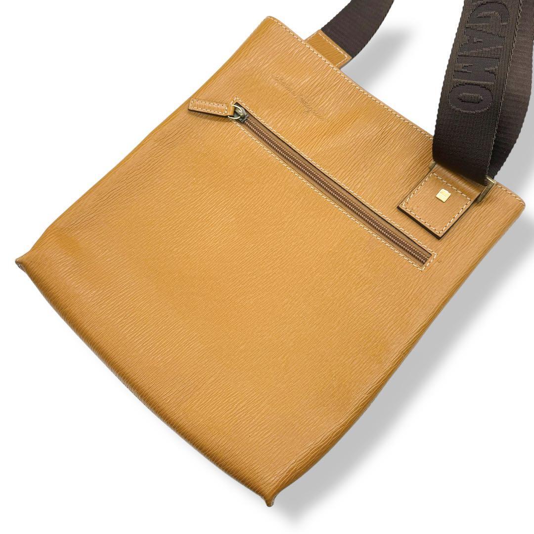 サルヴァトーレフェラガモ ショルダーバッグ サコッシュ クロスボディ Salvatore Ferragamo EO24-8746 斜めがけ レザー 4181拍卖