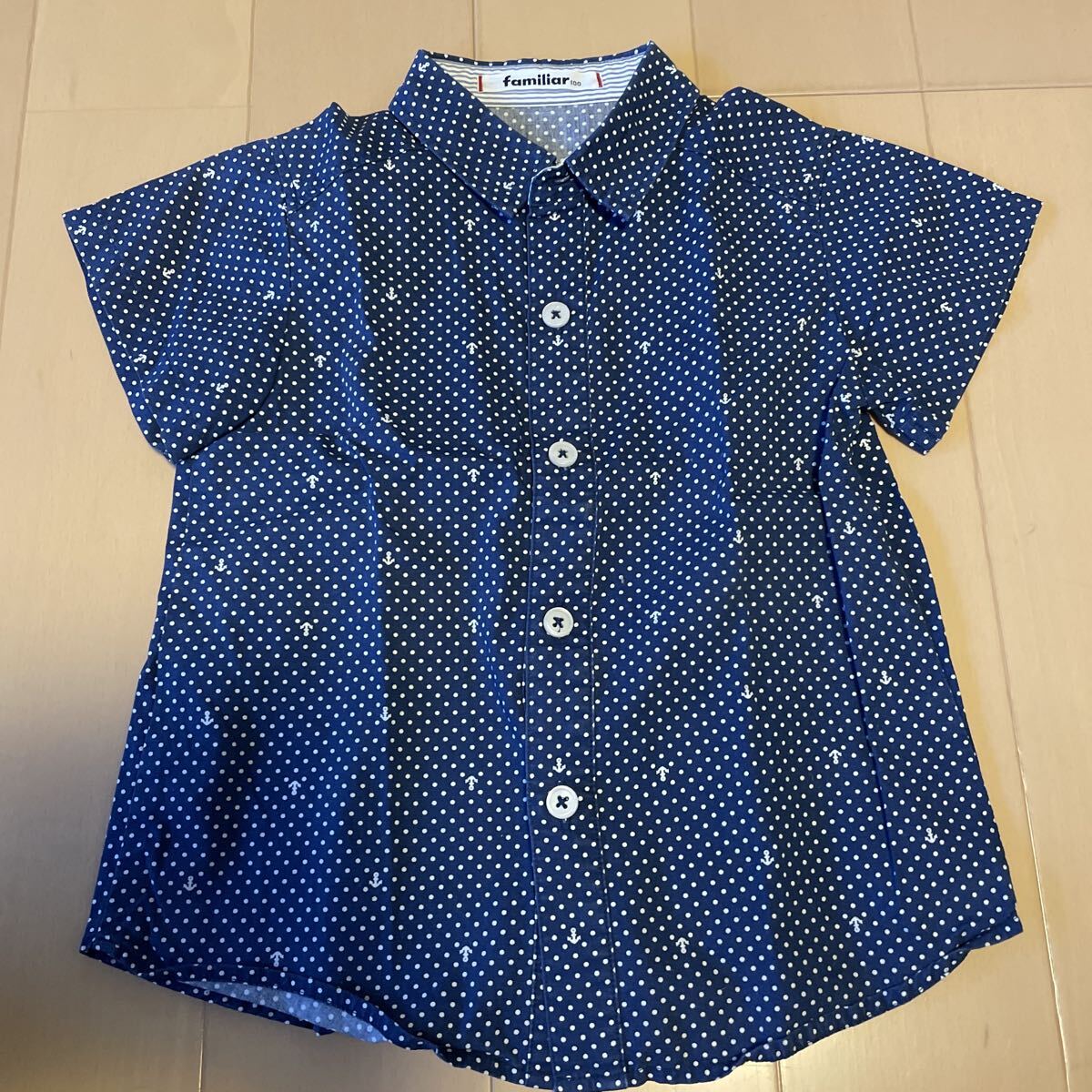送料無料 ファミリア familiar 半袖シャツ 100cm 紺色 ネイビー イカリ柄 送料込み拍卖