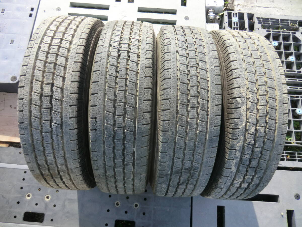 195/80R15 107/105L LT TOYO DELVEX 934 4本組 管理SK14R710-W5233拍卖