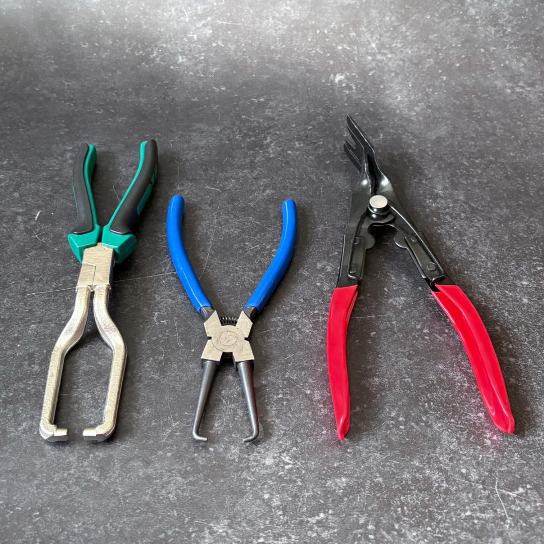 カプラー外し工具 クリッププライヤー 3点セット コネクター クリップリムーバー 車 バイク DIY 整備 メンテナンスツール 管理E3拍卖