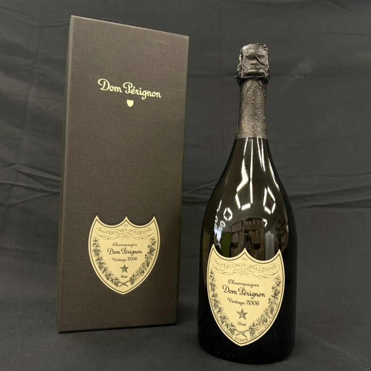 25横/A015192-2/TK16000/J113-317/ 酒【幕張】Dom Prignon ドンペリニヨン2006 シャンパン 12.5% 750ml 箱付き拍卖
